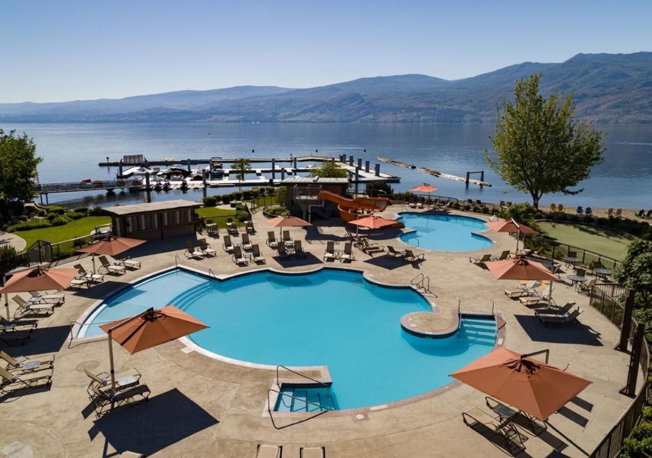 ザ コーブ レイクサイド リゾート West Kelowna エクステリア 写真